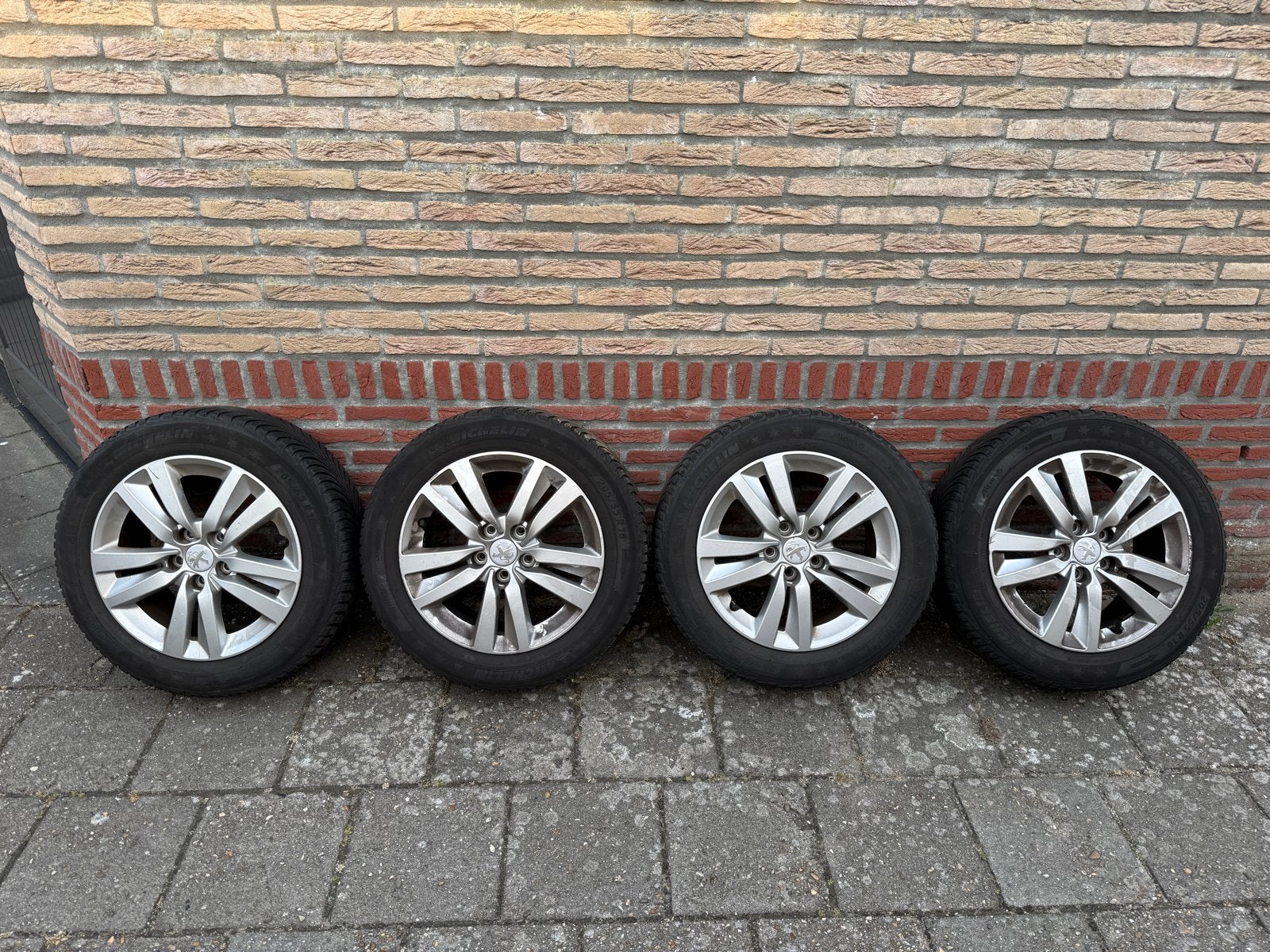 Originele Peugeot 308 Winterbanden met Velgen, Ophalen, Gebruikt, 16 inch, Banden en Velgen