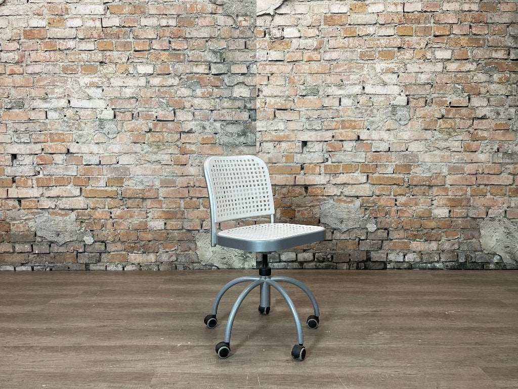 De Padova Silver – Créme | Vico Magistretti, Huis en Inrichting, Ophalen, Kunststof, Overige kleuren, Design