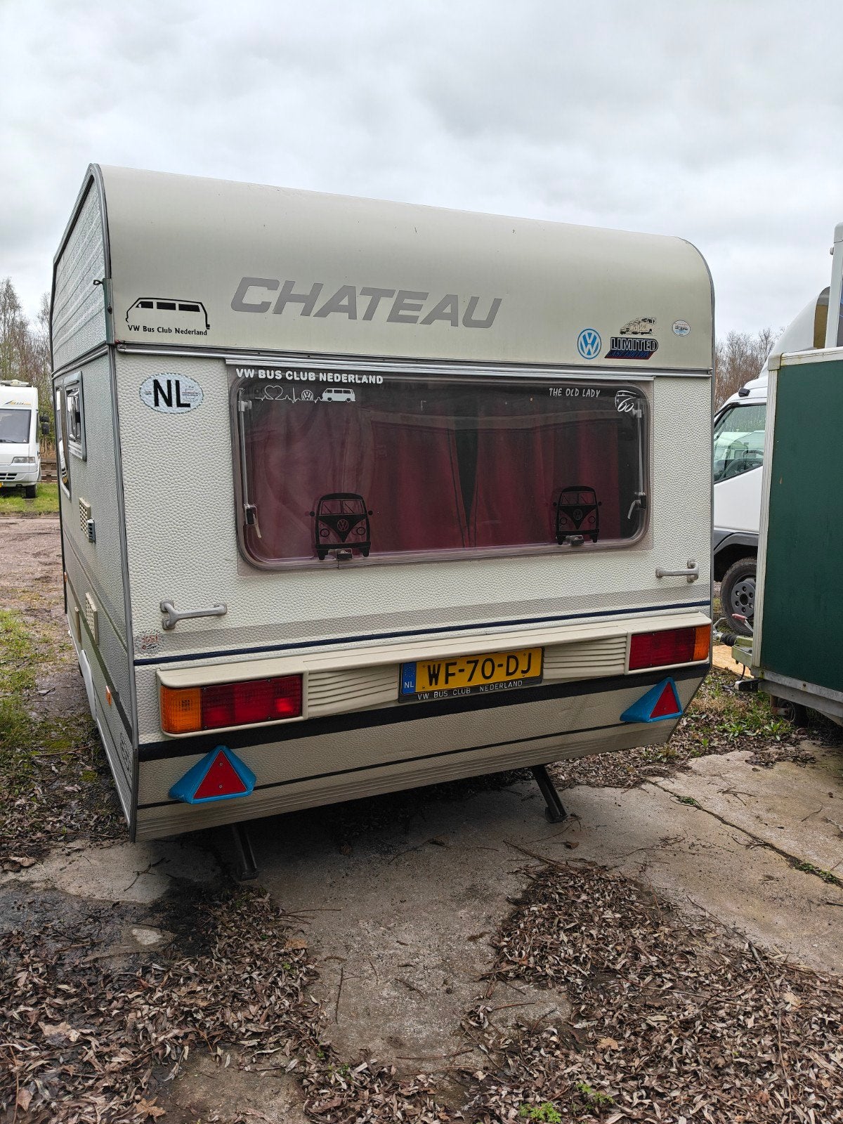 CHATEAU La Car 330 Caravan uit 1990, Caravans en Kamperen, Chateau, Luifel, Rondzit, Particulier