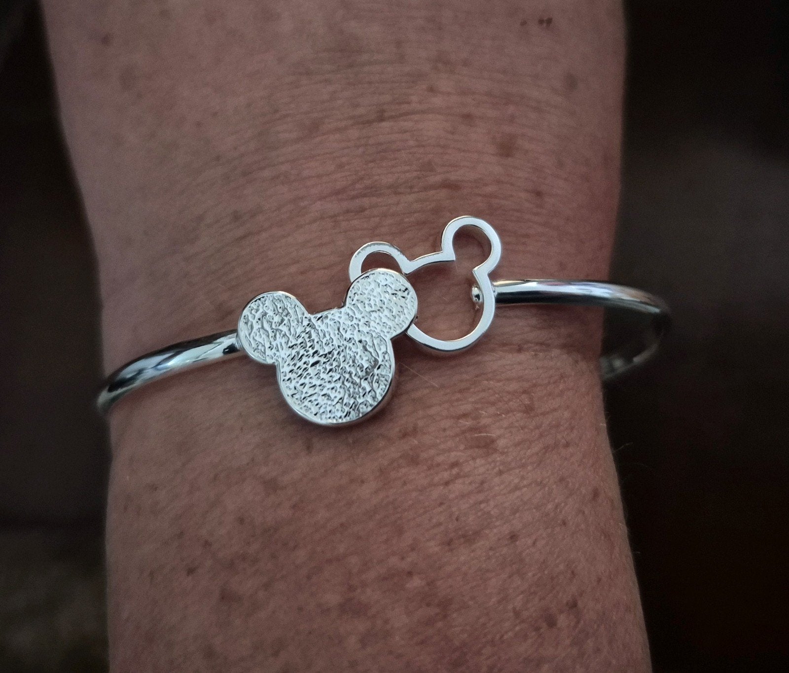 925 zilveren micky mouse (slaven) armband in nieuwstaat!, Sieraden, Tassen en Uiterlijk, Armbanden, Ophalen of Verzenden, Zo goed als nieuw