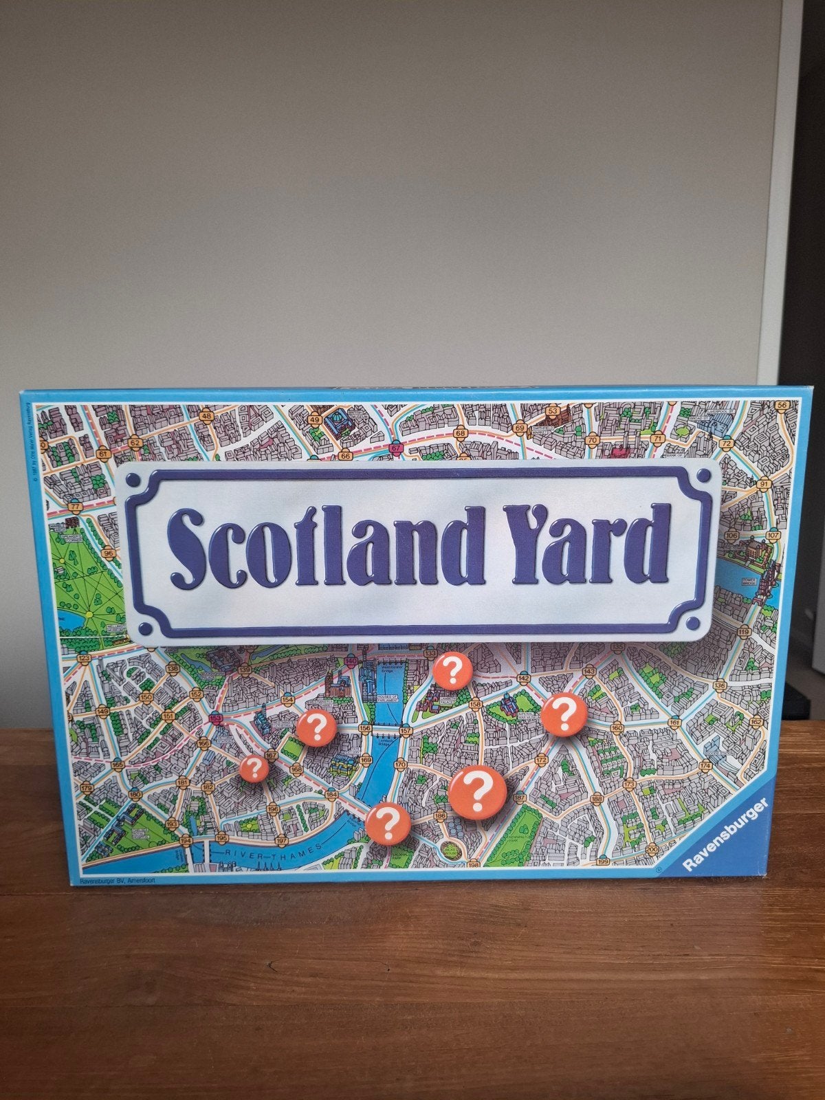 Scotland Yard Bordspel - Ravensburger, Hobby en Vrije tijd, Gezelschapsspellen | Bordspellen, Vijf spelers of meer, Ophalen of Verzenden