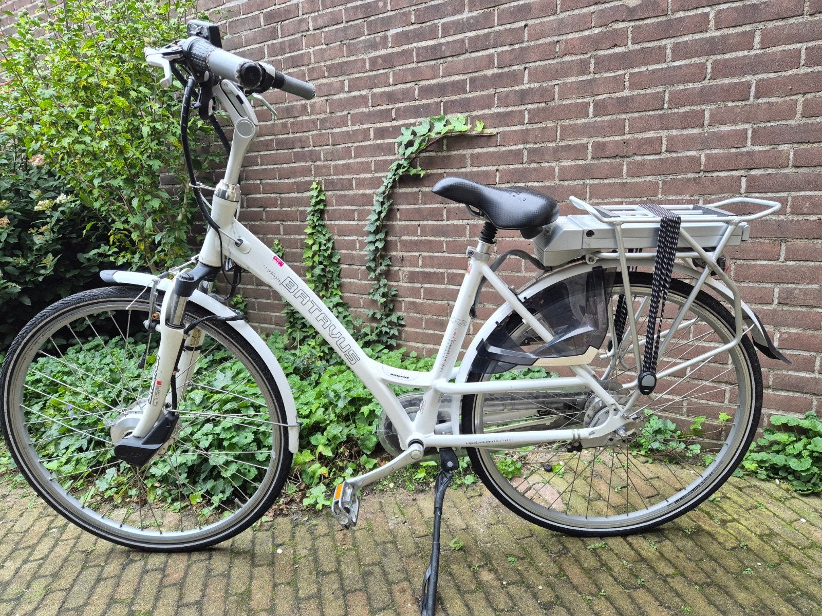 Elektrische fiets, Fietsen en Brommers, Ophalen, Minder dan 30 km per accu, Gebruikt, Batavus