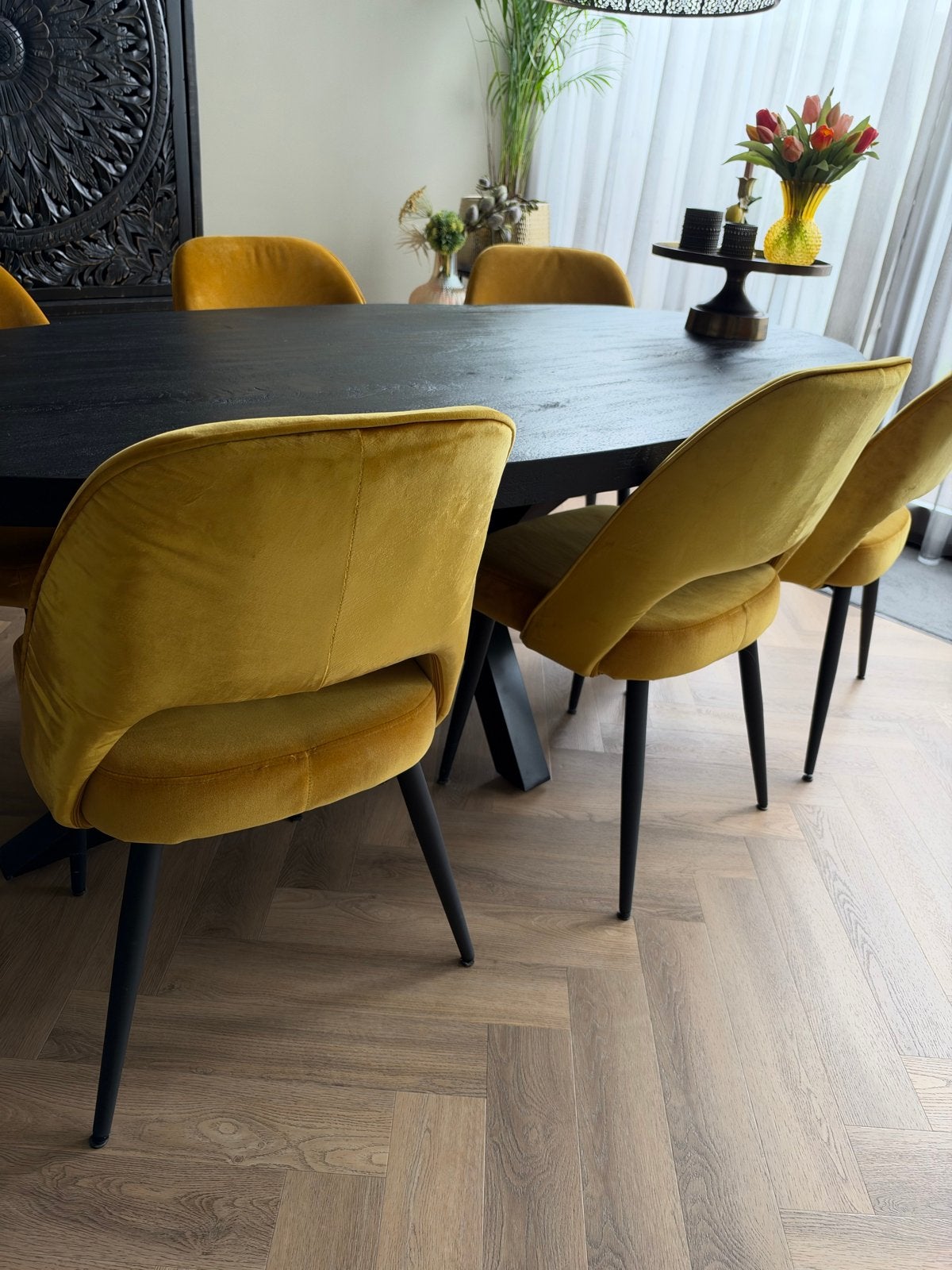 Richmond eetkamerstoelen - Okergeel fluweel, Overige kleuren, Ophalen of Verzenden, Zo goed als nieuw, Stof