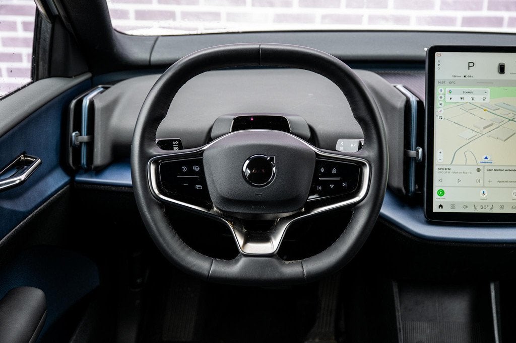 Volvo EX30 Single Motor Extended Range 69 kWh Plus | Climate, Auto's, Volvo, Automaat, Achterwielaandrijving, Gebruikt, Leder en Stof