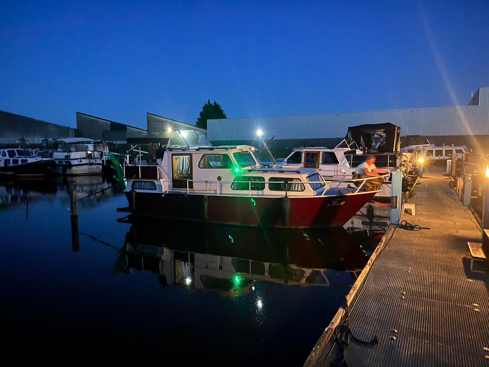 Motorboot Succes kruiser, Watersport en Boten, Overige merken, 9 m, Gebruikt, Binnenboordmotor