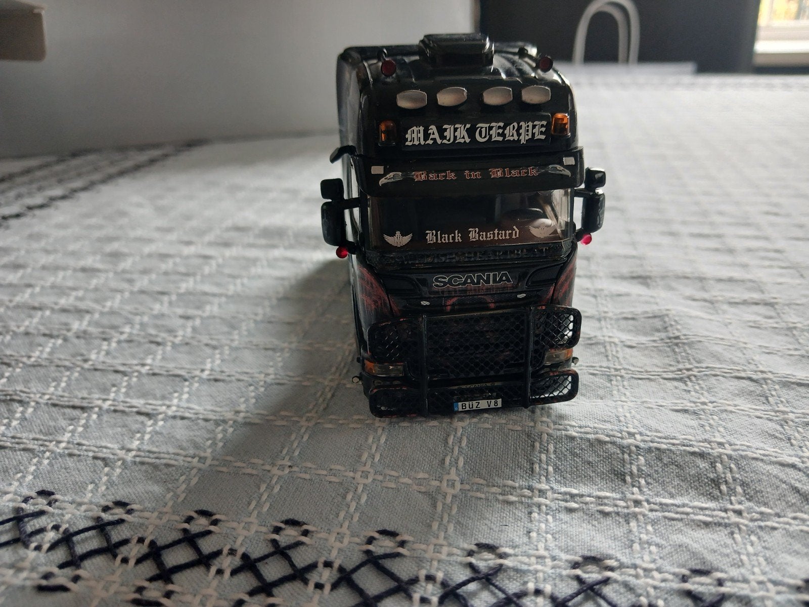 Scania V8 Black Bastard model vrachtwagen wsi maak terbe, Overige merken, 1:32 tot 1:50, Ophalen of Verzenden, Zo goed als nieuw