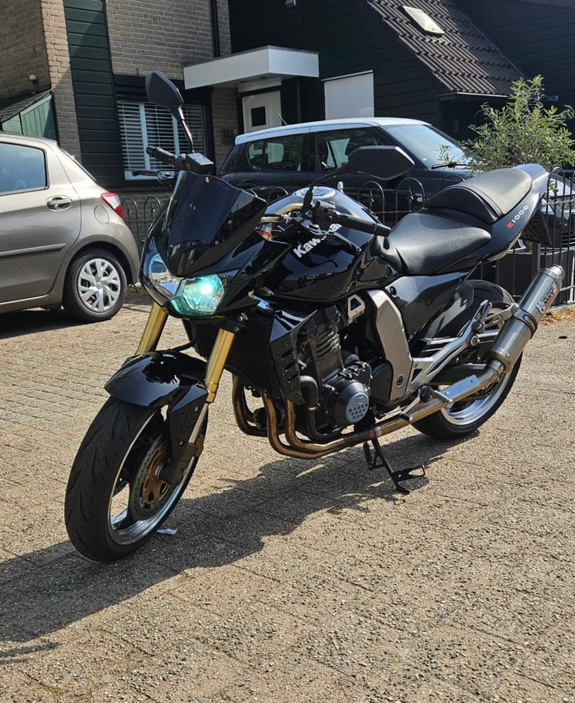 Kawasaki Z1000 2005, Motoren, Motoren | Kawasaki, Naked bike