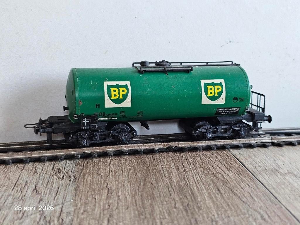 Modeltrein Ho TRIX-EXPRESS 3 rail syst. ketelwagen, wagon BP, Gebruikt, Gelijkstroom, Trix, Wagon