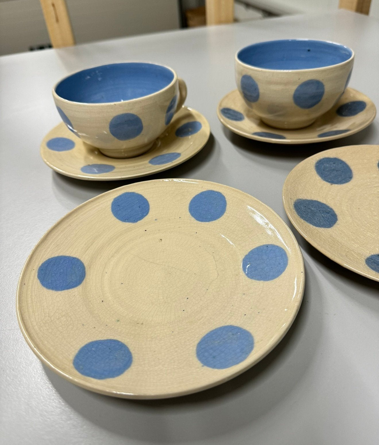 Antiek vintage pottery Uk wheel - kop schotels servies setje, Antiek en Kunst, Ophalen of Verzenden
