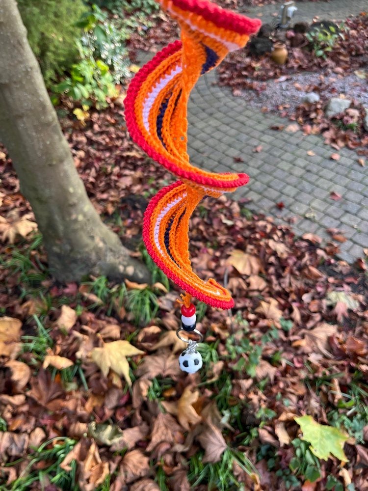 Windspinner Nederland vlag voetbal oranje, Info@kinderworkshops-petra-dongen.nl, P Gillisstraat, Nieuw, Kinderworkshops Petra