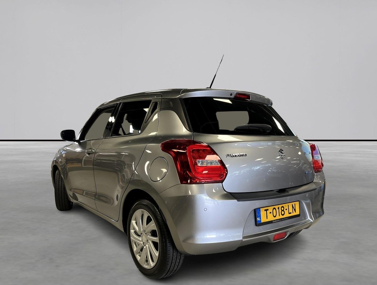 Suzuki Swift 1.2 Select Smart Hybrid, Auto's, 83 pk, Stof, Gebruikt, 4 cilinders
