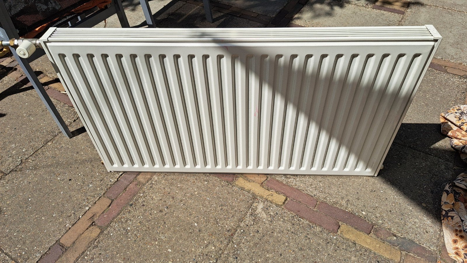 Radiator ca. 105x60x6,5cm, 30 tot 80 cm, Gebruikt, Radiator, Minder dan 60 cm