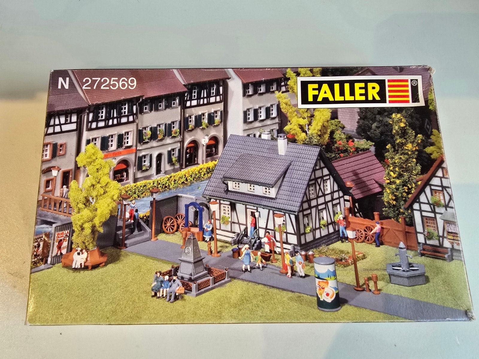 Faller dorpspleinattributen N spoor modeltrein 1:160, Hobby en Vrije tijd, Overige merken, Gelijkstroom of Wisselstroom, Brug, Tunnel of Gebouw