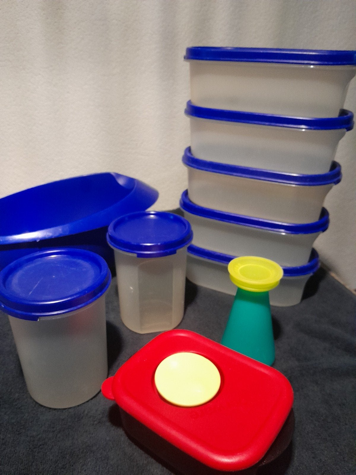 Diverse Tupperware set - Bewaardozen, schaal en  zoutvaatje, Ophalen of Verzenden, Gebruikt, Schaal