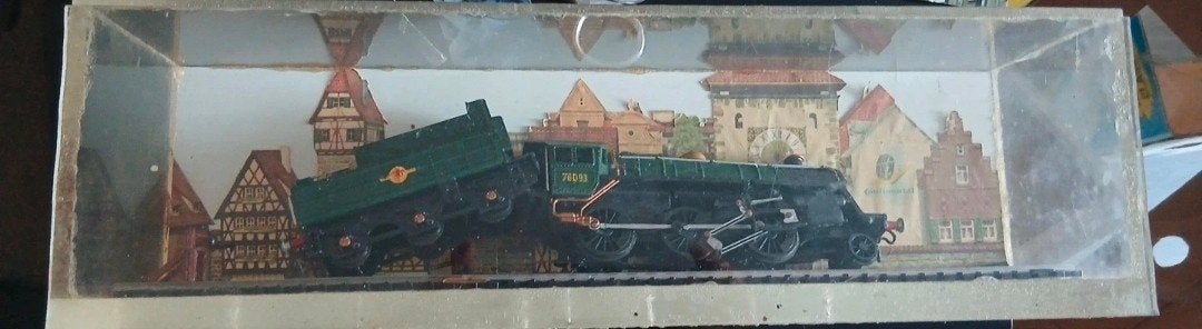 Vintage modeltrein locomotief in vitrine, Ophalen of Verzenden