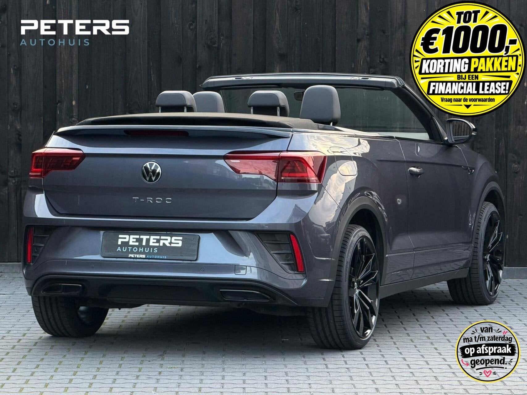 VW T-Roc Cabrio R-Line | 1e Eigenaar| 28.043 KM| Automaat|, Verwarmde buitenspiegels, 4 cilinders, Leder en Stof, 1446 kg