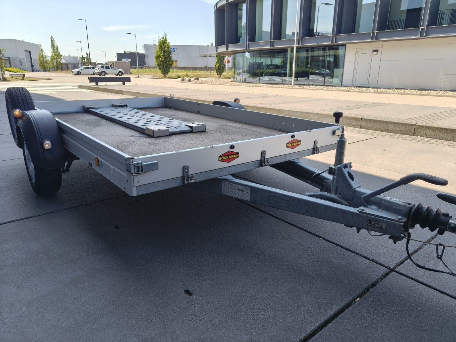 auto ambulance / motortrailer, Auto diversen, Aanhangers en Bagagewagens, Ophalen, Zo goed als nieuw