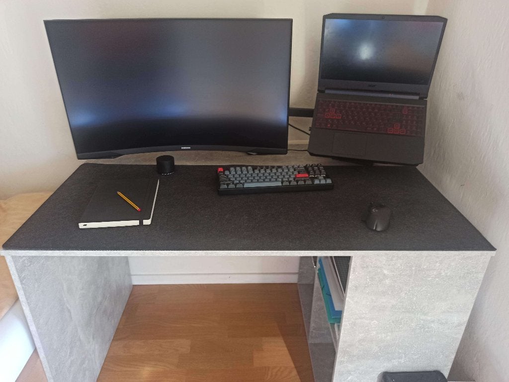 Desk writing / Bureau schrijven / Big office desk, Ophalen, Opbergruimte, 117 cm, Spaanplaat of MDF