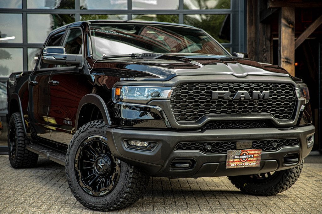 Dodge Dodge ram 1500 Rebel Night Hurricane | Full option | t, Auto's, Automaat, Zwart, 2433 kg, Zwart