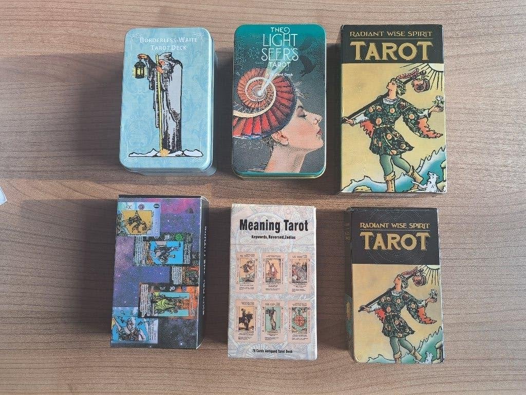 Diverse nieuwe Engelse Tarot decks te koop., Boeken, Ophalen of Verzenden, Nieuw, Tarot of Kaarten leggen, Overige typen
