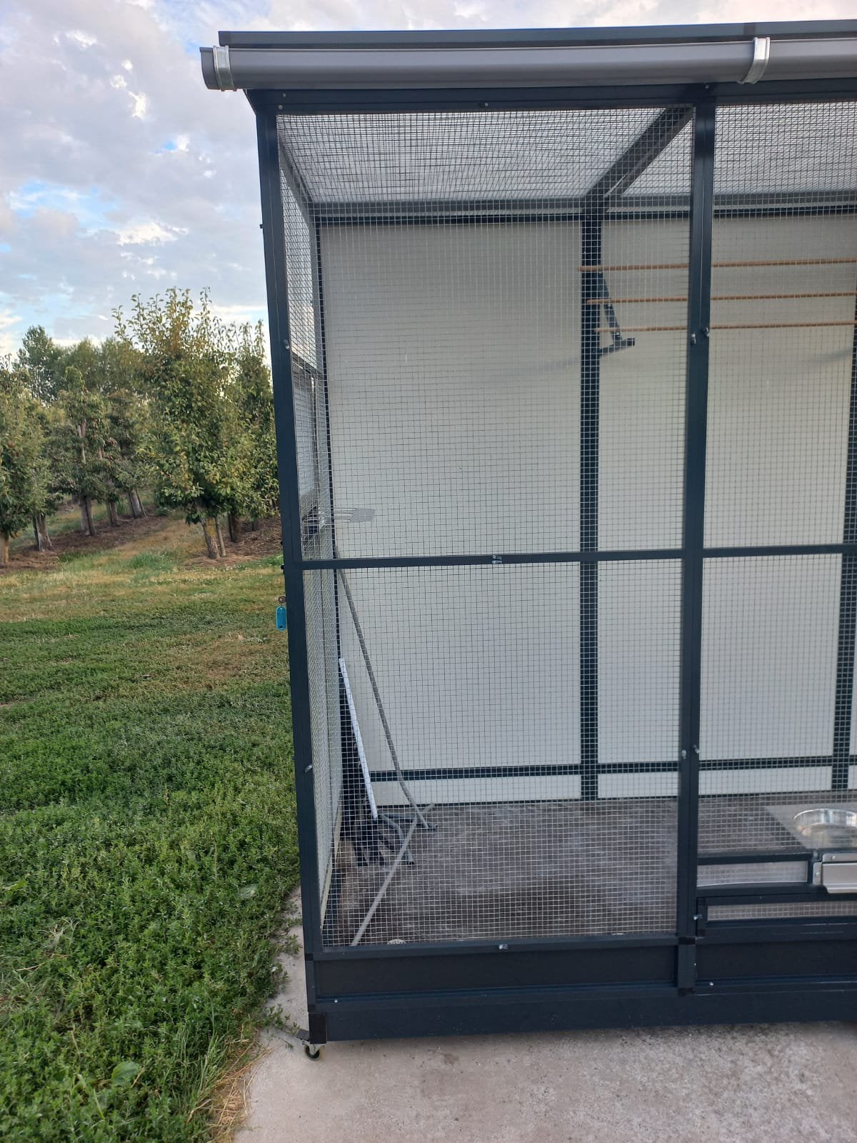 Schitterende voilere, Ophalen, Zo goed als nieuw, Aluminium, Volière