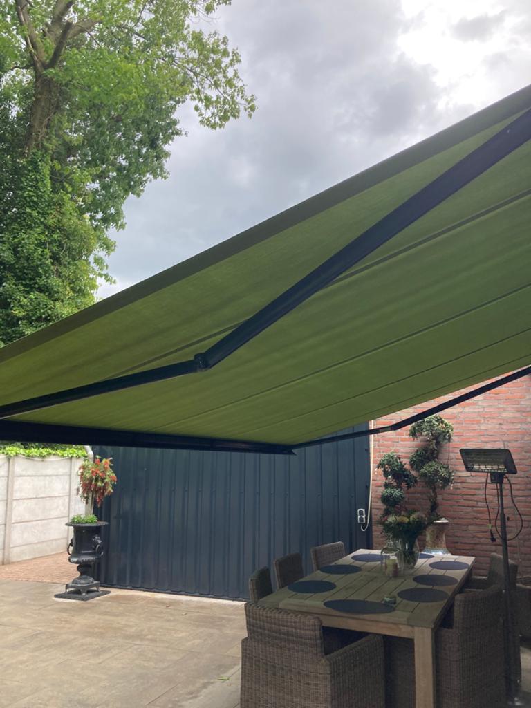 Zonnescherm, Tuin en Terras, 300 cm of meer, Ophalen, Zo goed als nieuw, Knikarmscherm