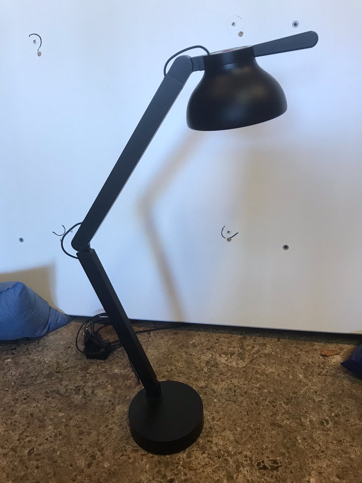 IZGS HAY lamp tafellamp led design zwart, Zwart, Ophalen of Verzenden, Zo goed als nieuw, Design