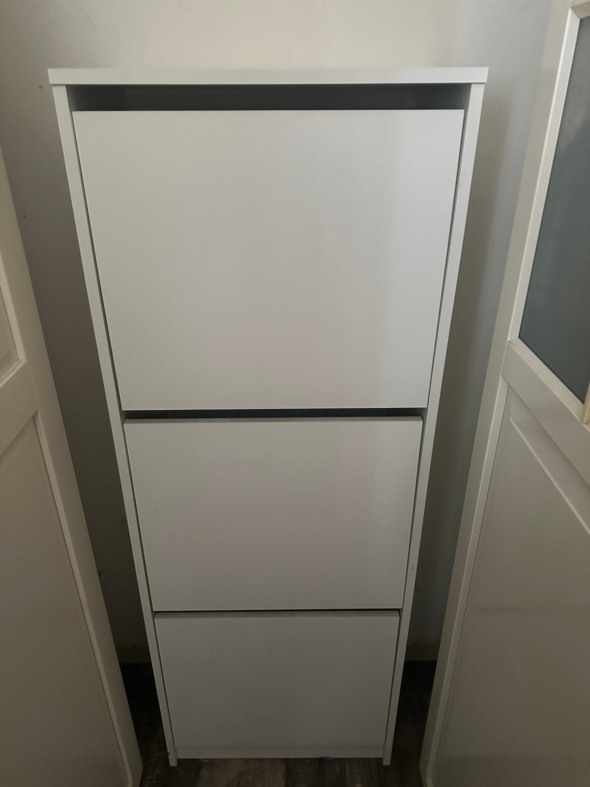 4 Ikea BISSA schoenenkasten (3 vaks), Huis en Inrichting, Ophalen, Zo goed als nieuw