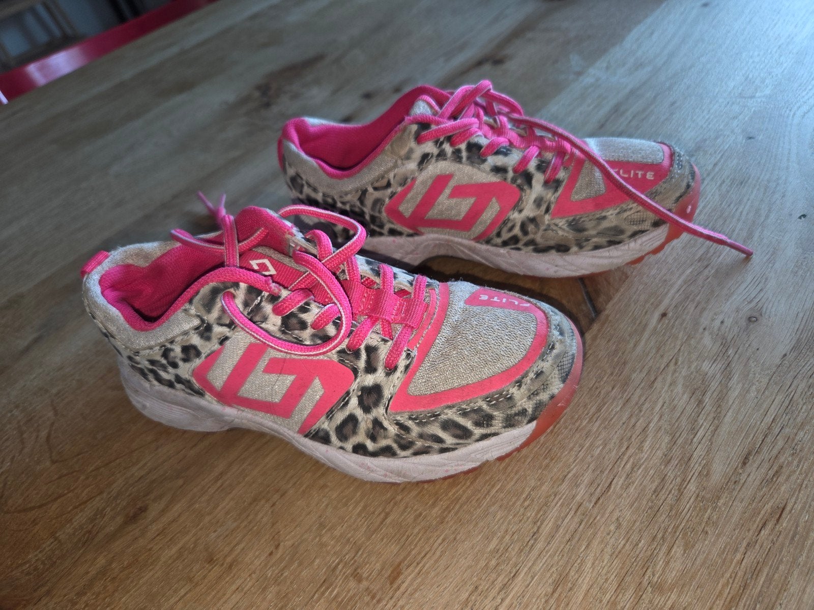 Brabo Flite Hockeyschoenen - Maat 31 - Panterprint, Ophalen, Gebruikt
