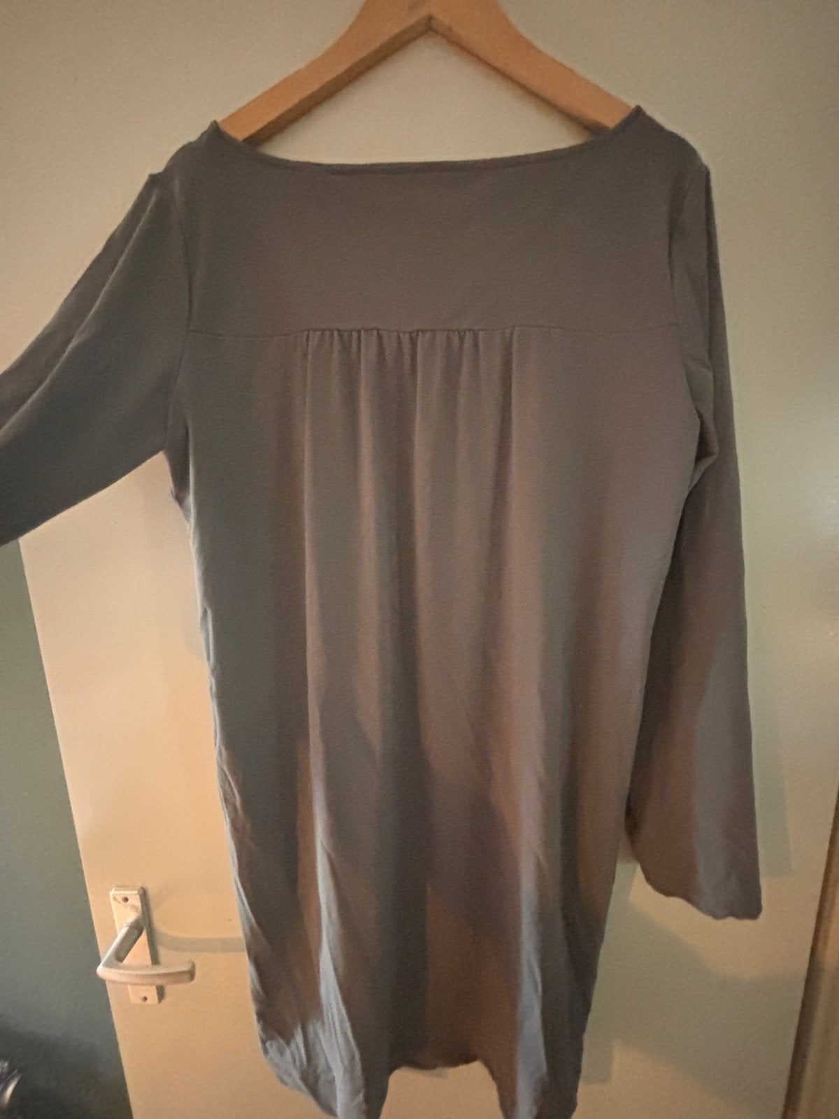 Jurk van zusss maat l / xl (42), Ophalen of Verzenden, Gedragen, Grijs, Jurk
