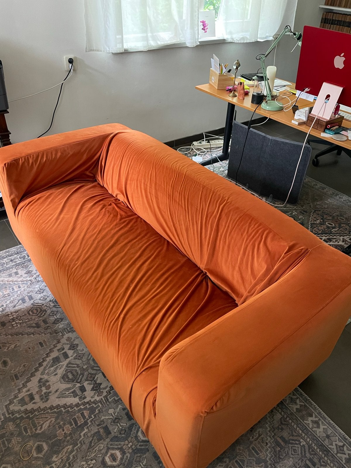 Gratis - Oranje fluwelen Klippan bank, Ophalen, Gebruikt, 150 tot 200 cm, Tweepersoons