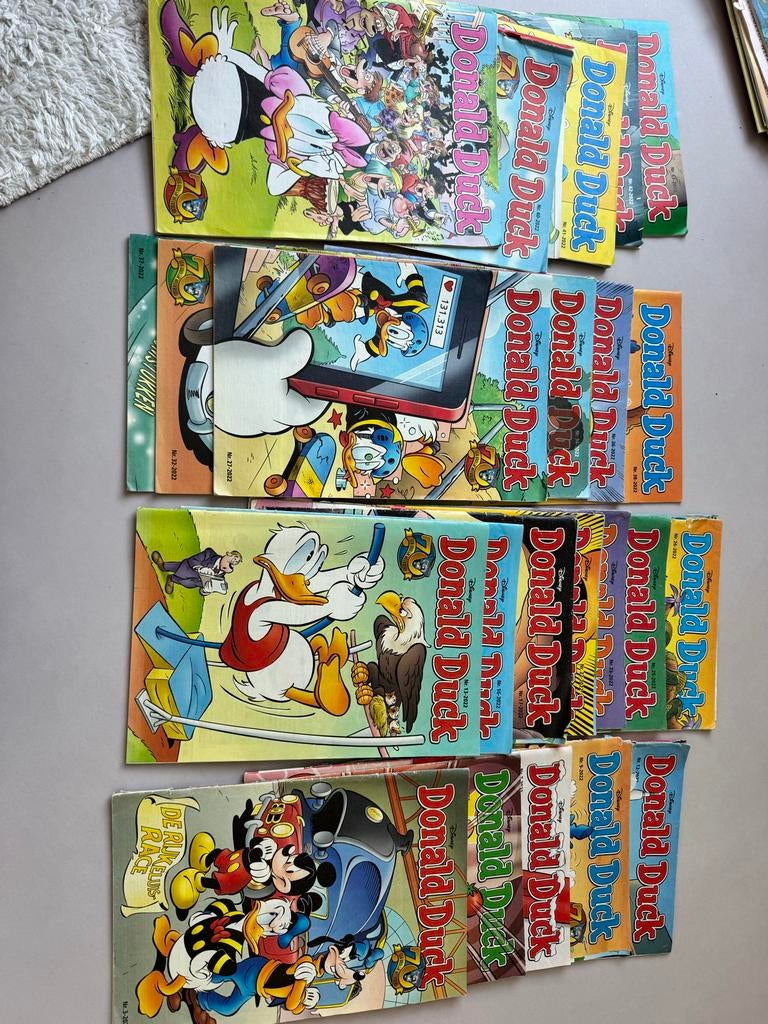 Donald Duck weekbladen 2022, Boeken, Meerdere stripboeken, Ophalen of Verzenden, Gelezen
