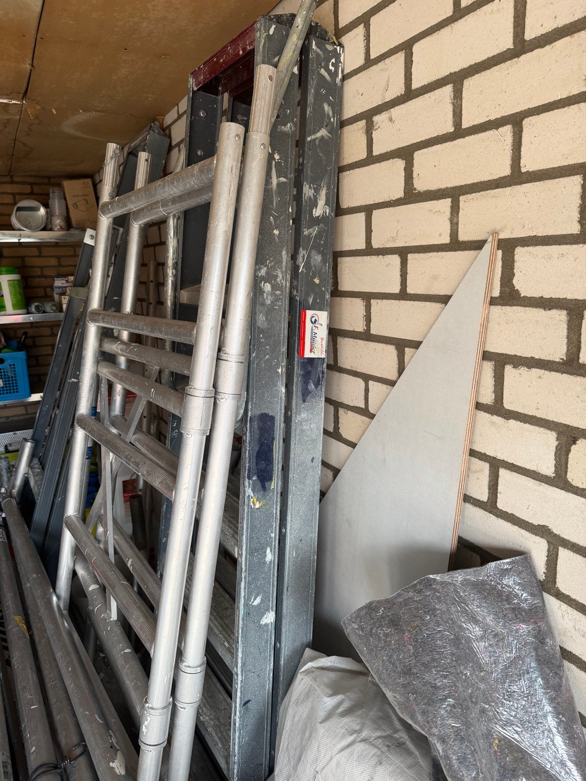 Altrex dubbele trap met 7 treden, Ophalen, Gebruikt, Trap, 2 tot 4 meter