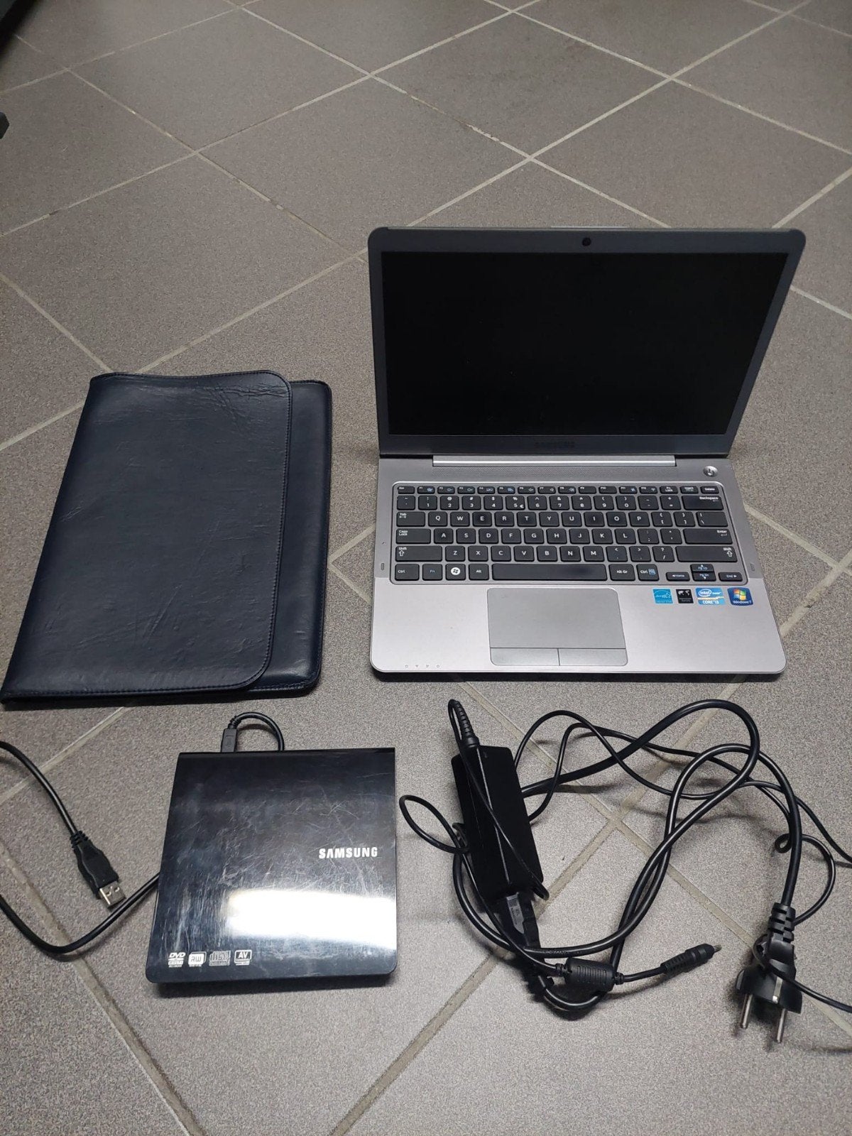 Samsung Laptop Intel i3-2367M, 4GB RAM, Windows 10, Gebruikt, HDD, Qwerty, 13 inch