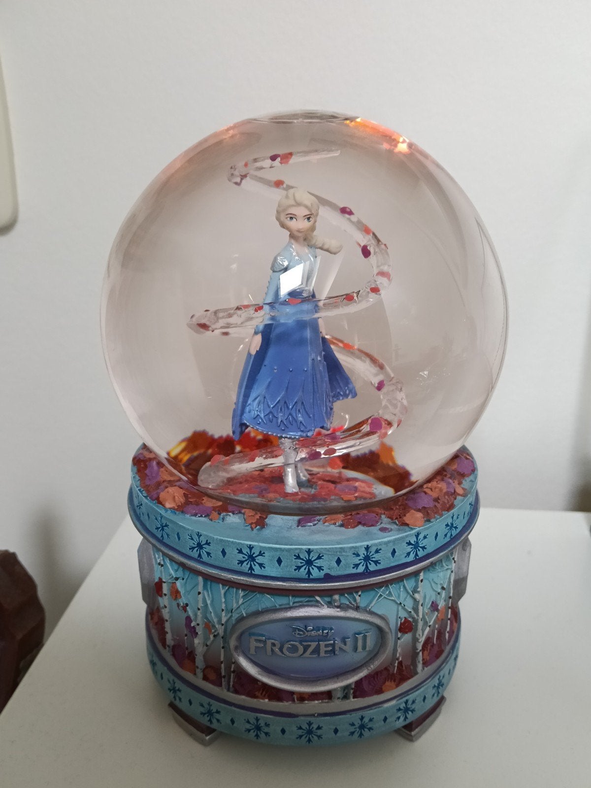 Disney Frozen 2 Sneeuwbol Elsa (muziekdoos defect), Ophalen, Gebruikt