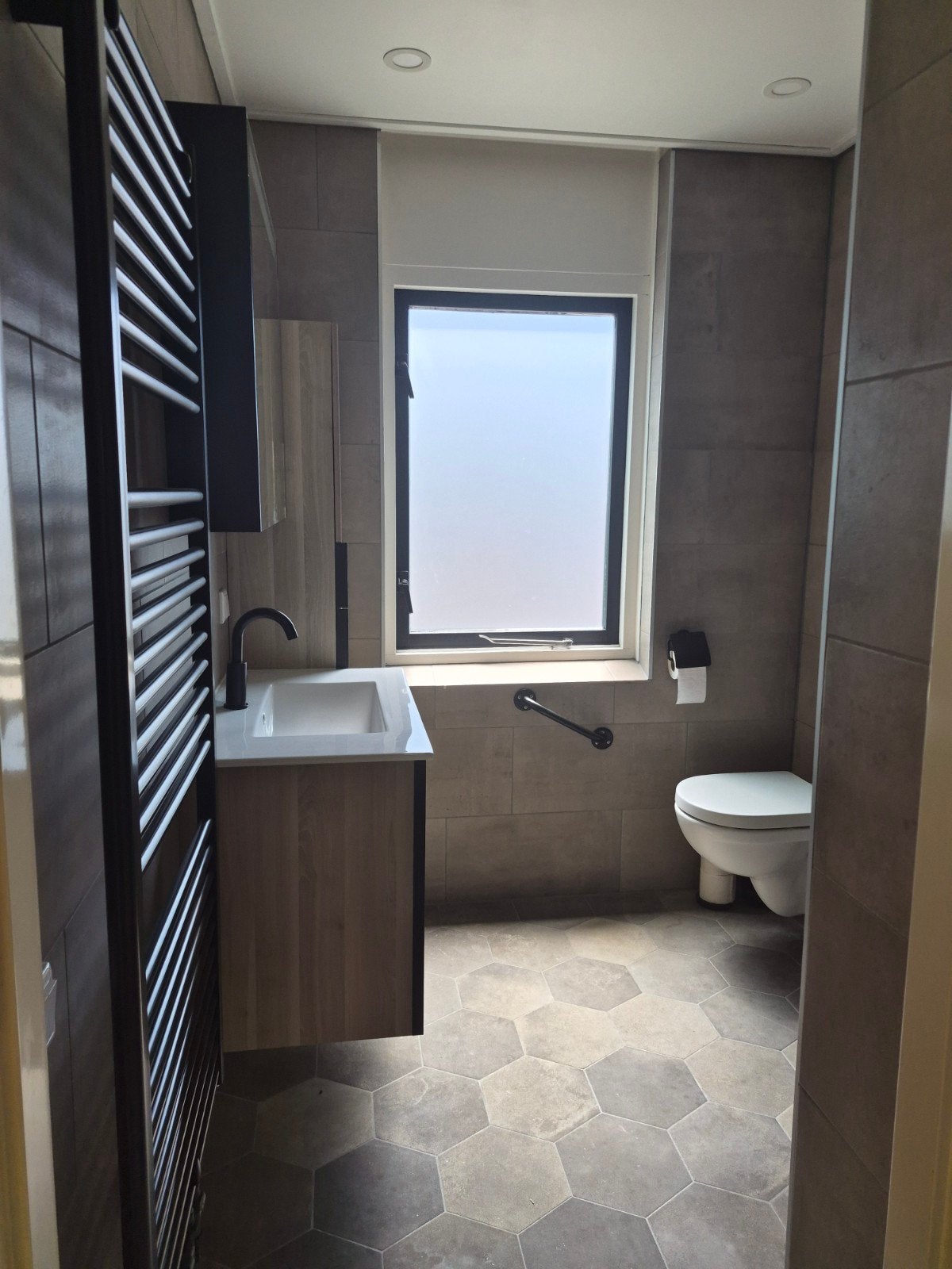 Complete badkamer, Huis en Inrichting, Badkamer | Complete badkamers, Ophalen, Gebruikt