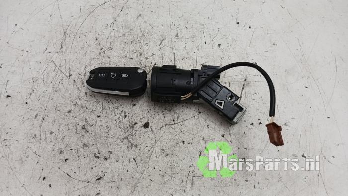 Kontaktslot + Sleutel van een Citroen C3, Gebruikt, -, Ophalen of Verzenden, -