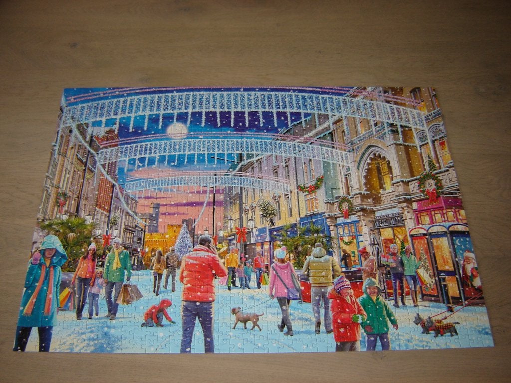 Kerst Puzzel Falcon CHRISTMAS IN CARDIFF 1000 st., Ophalen of Verzenden, 500 t/m 1500 stukjes, Zo goed als nieuw, Legpuzzel