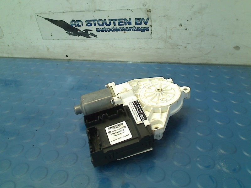 Motor Raammechaniek Rechts Voor Audi A3 (8P1) 8P0959802A, Auto-onderdelen, Gebruikt, Auto-Union-Straße  1, Ingolstadt 85057, , Duitsland