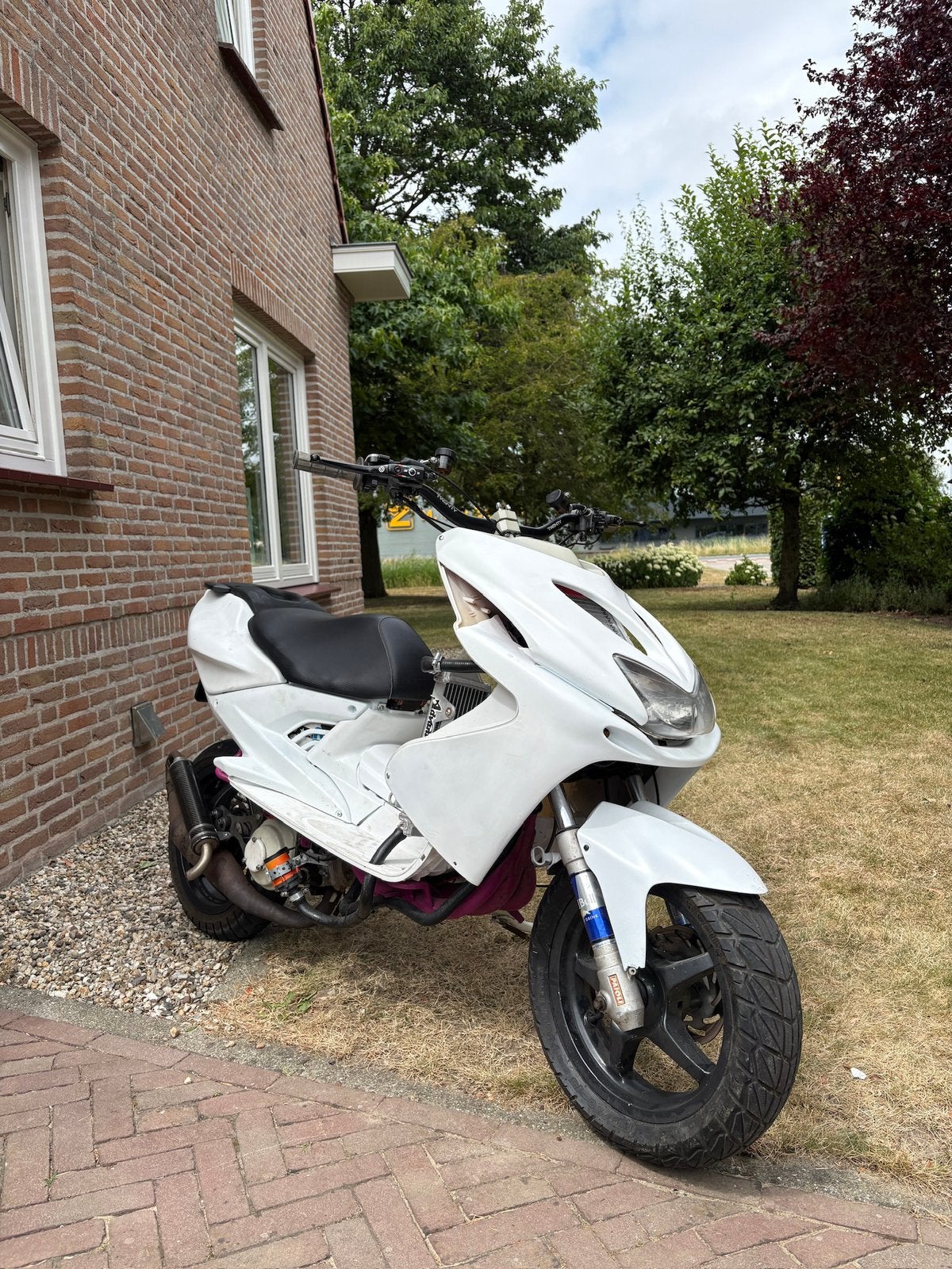Snelle Yamaha Earox 70 cc stage 6, Fietsen en Brommers, Ophalen, Tweetakt, Aerox, Maximaal 45 km/u
