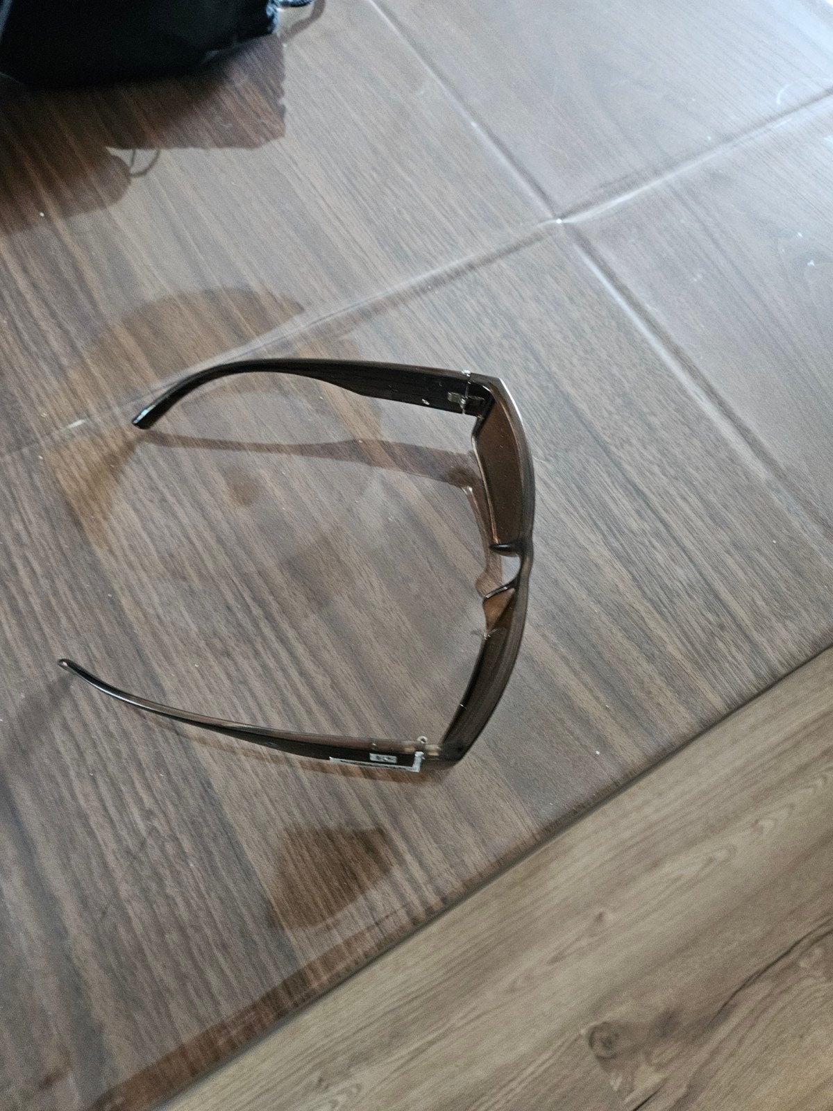 Te koop zonnebrille, Overige merken, Zonnebril, Overige kleuren, Ophalen of Verzenden