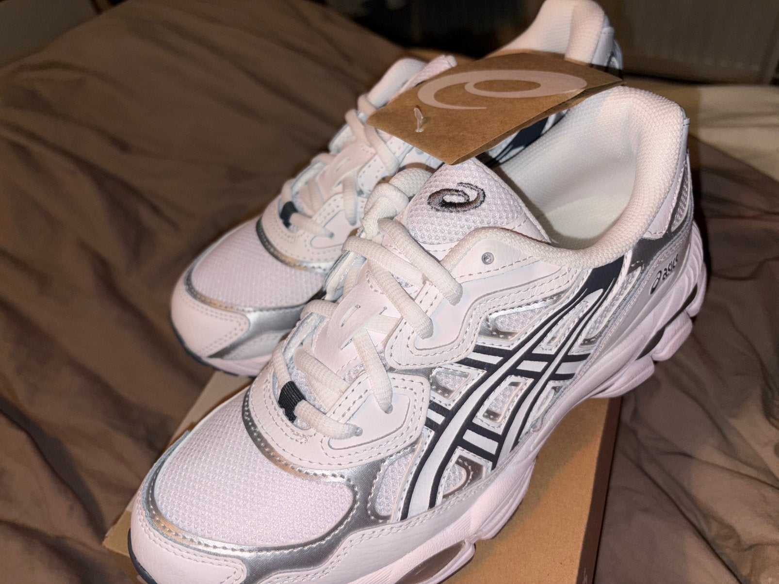 Asics GEL-NYC, Wit, Nieuw, Ophalen of Verzenden, Sneakers of Gympen