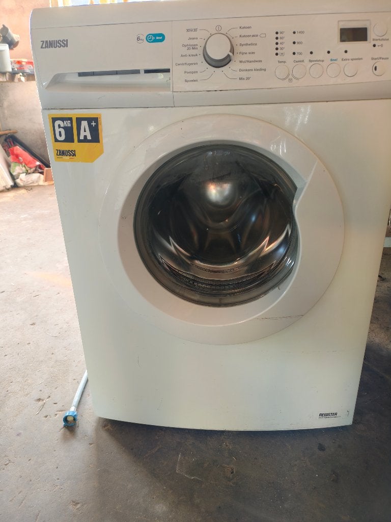 wasmachine Zanussi Lindo 100, Witgoed en Apparatuur, Wasmachines, Ophalen, 1200 tot 1600 toeren, Gebruikt, 4 tot 6 kg