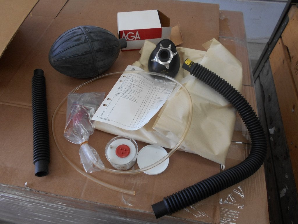 Beademing respirator handmatig Zweeds leger EHBO, Ophalen of Verzenden, Landmacht, Overige gebieden, Overige typen