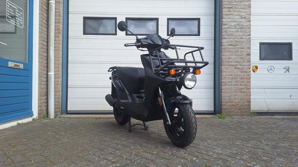 Kymco Agility carry / 45km / bezorgscooter /, Fietsen en Brommers, Scooters | Overige merken, Gebruikt, Maximaal 45 km/u, Benzine