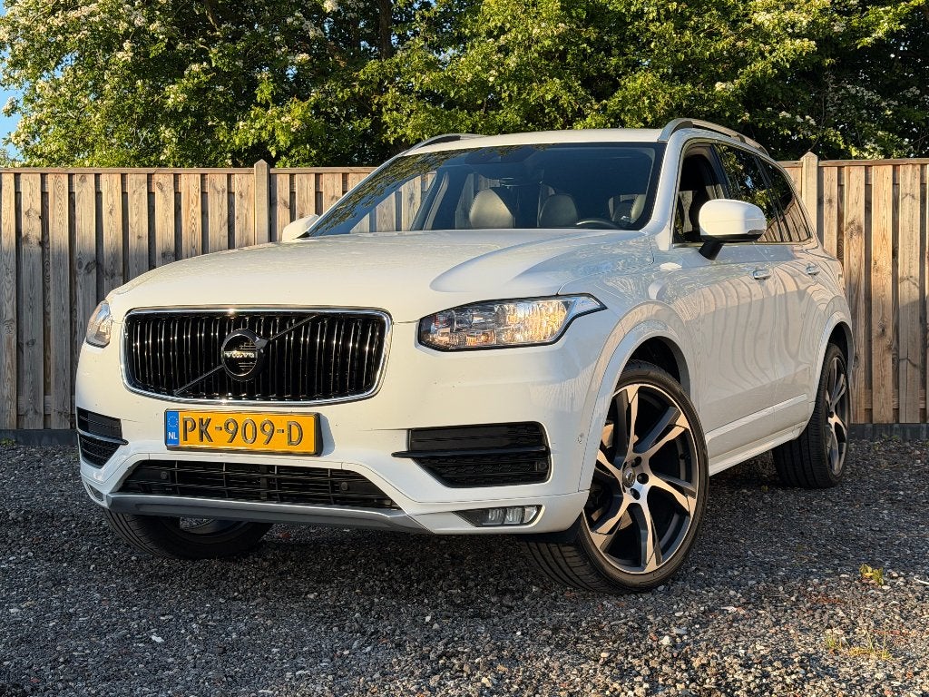 Volvo XC90 2.0 D5 165KW Geartronic AWD 7-ST 2015 Wit, Zwart, 4 cilinders, 1969 cc, 7 stoelen
