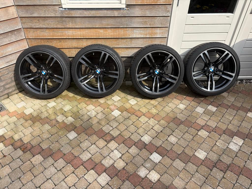 BMW 19 inch 437M velgen met banden, Auto-onderdelen, Banden en Velgen, 19 inch, Gebruikt, 265 mm, Banden en Velgen