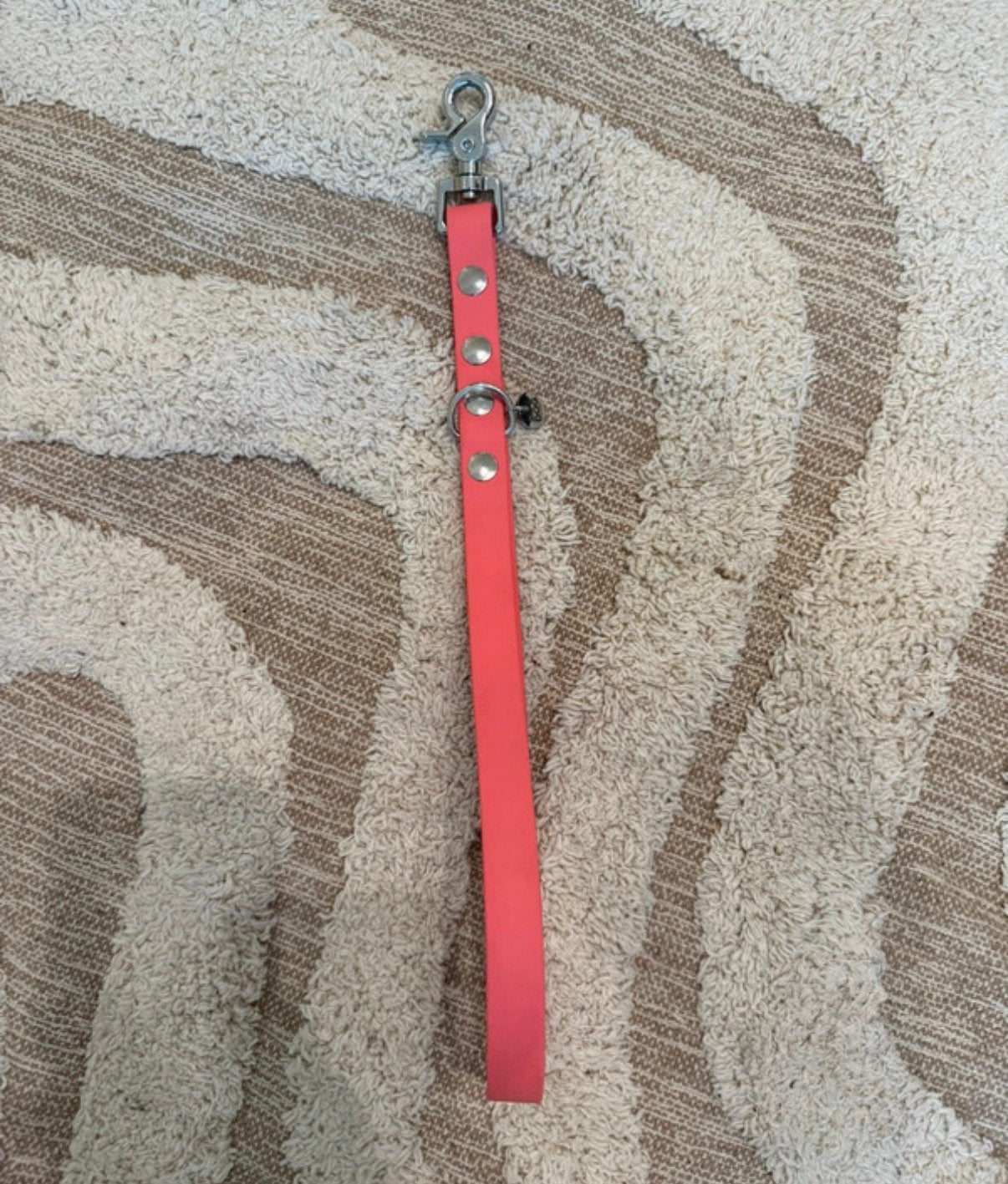 Korte hondenhouder / traffic leash van Sis & Dog, Verzenden, Zo goed als nieuw, Hondenriem