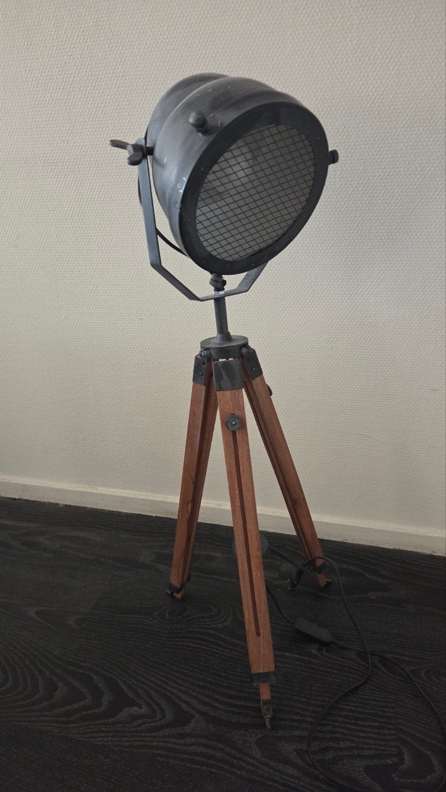 Industriële Uitschuifbare Vloerlamp op Statief, Gebruikt, 100 tot 150 cm, Industrieel, Hout