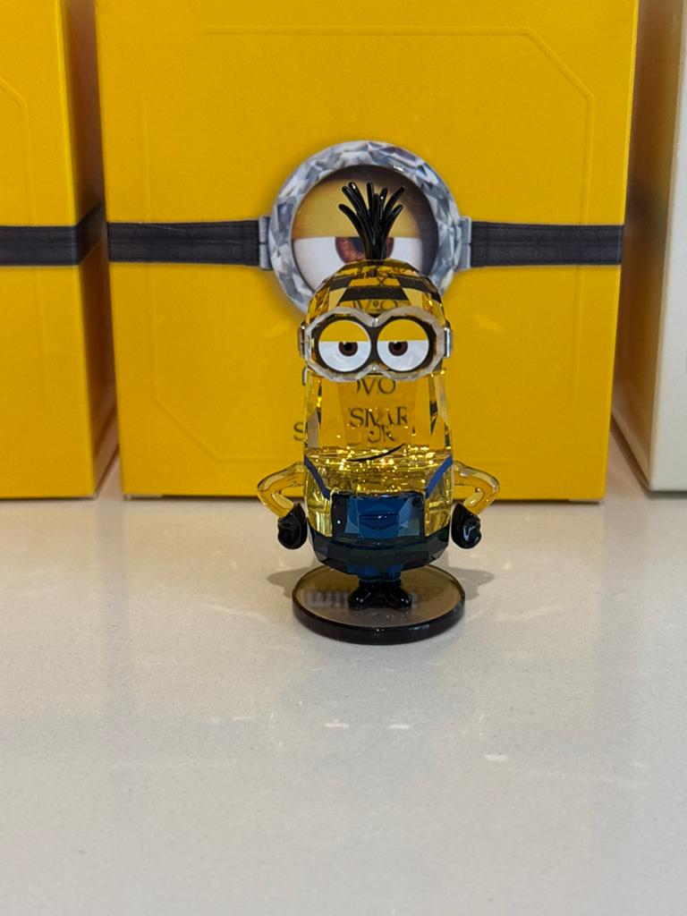 Swarovski Minion Kevin, Ophalen of Verzenden, Zo goed als nieuw, Figuurtje